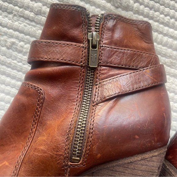 FRYE Patty Riding Ankle Boots Size 7 - Picture 3 of 8